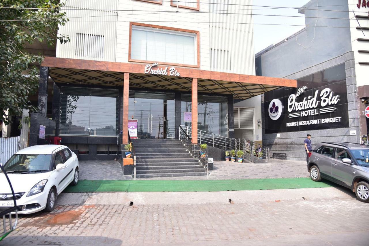 Hotel Orchid Blu Alīgarh Εξωτερικό φωτογραφία