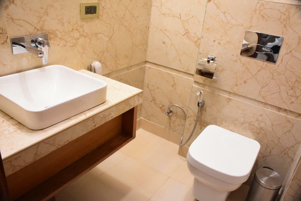 Hotel Orchid Blu Alīgarh Εξωτερικό φωτογραφία