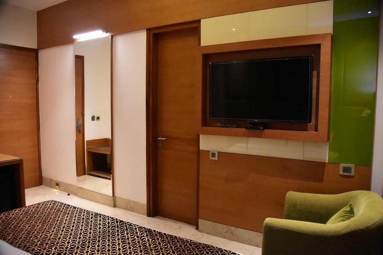 Hotel Orchid Blu Alīgarh Εξωτερικό φωτογραφία