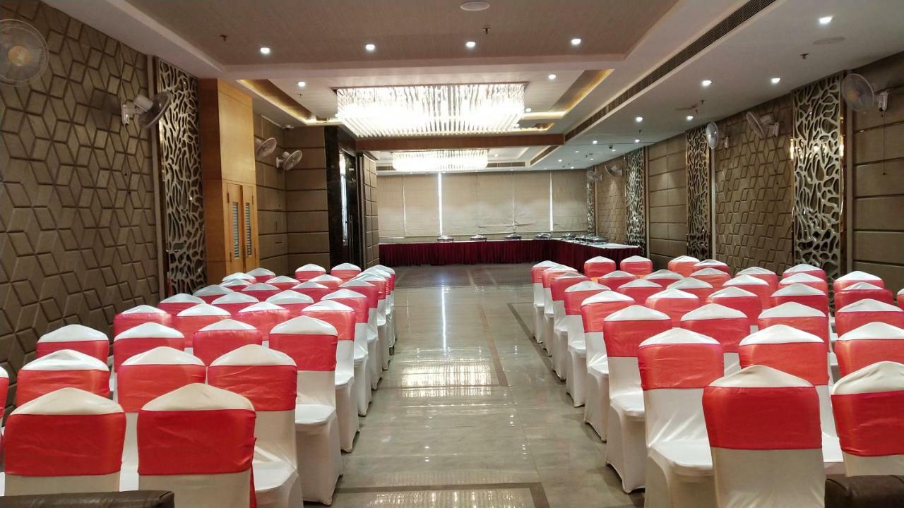 Hotel Orchid Blu Alīgarh Εξωτερικό φωτογραφία